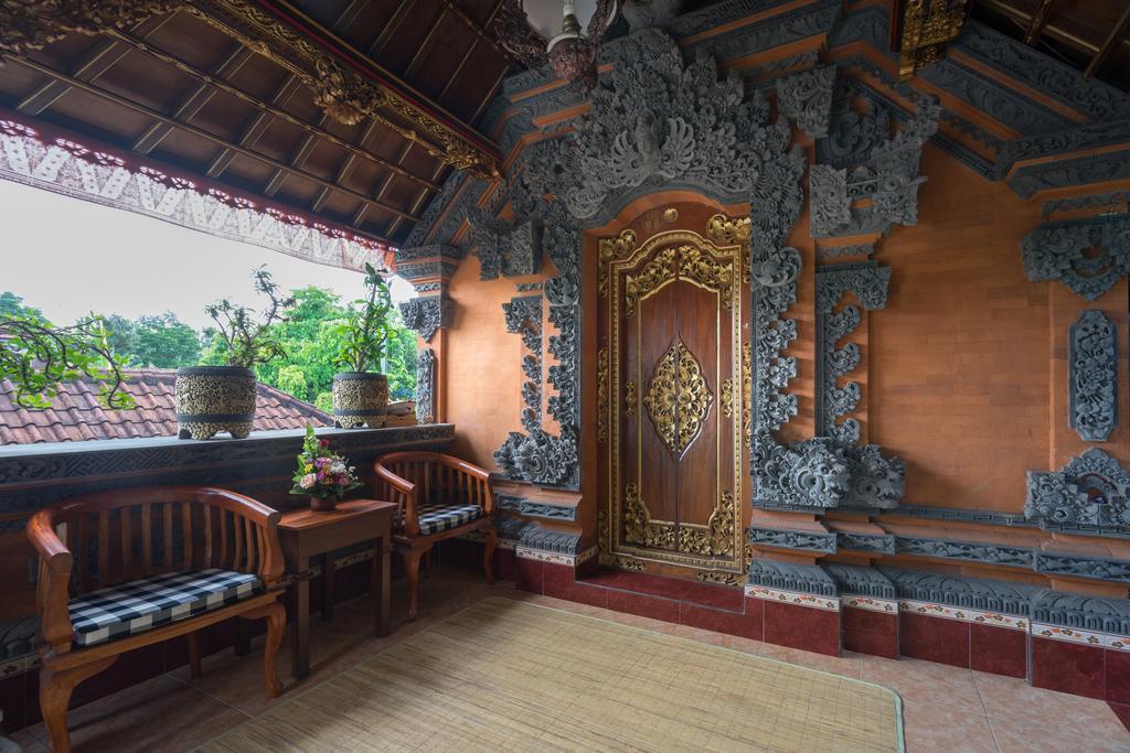 Nuaja Balinese Guest House Ubud Exterior foto